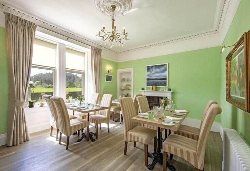 پانسیون Carradales Luxury Guest House