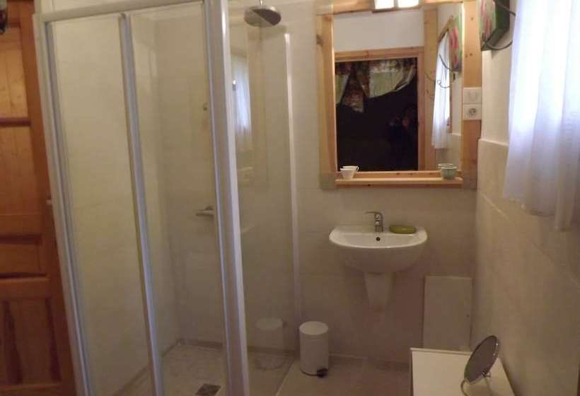펜션 Chambre D'hotes La Mourerous