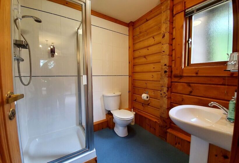 Dorset Resort