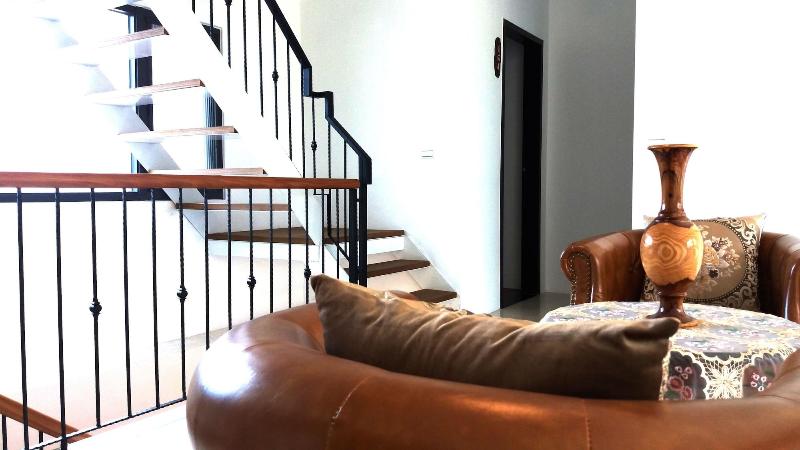 تختخواب و صبحانه Gihak Homestay