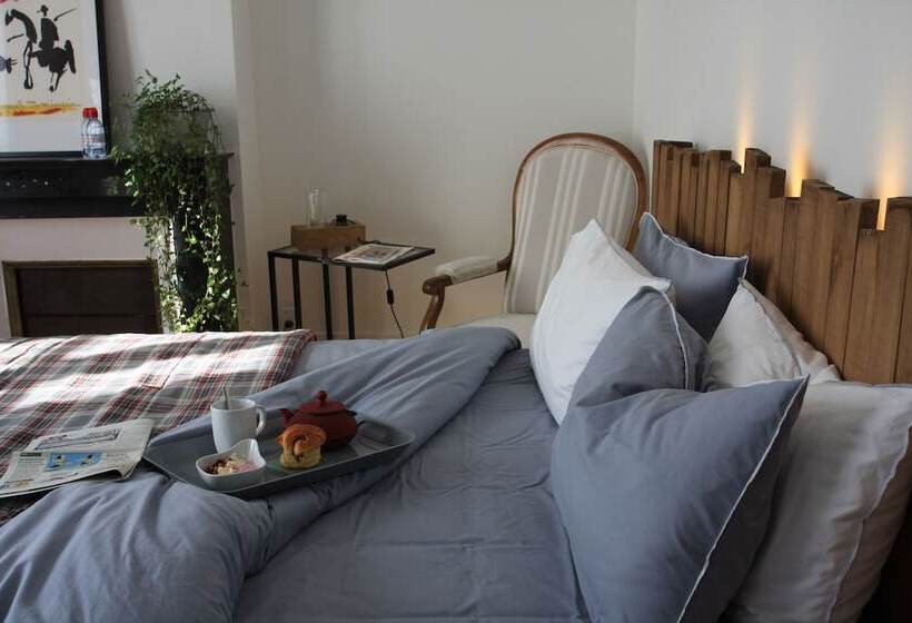 تختخواب و صبحانه La Villa Dunois