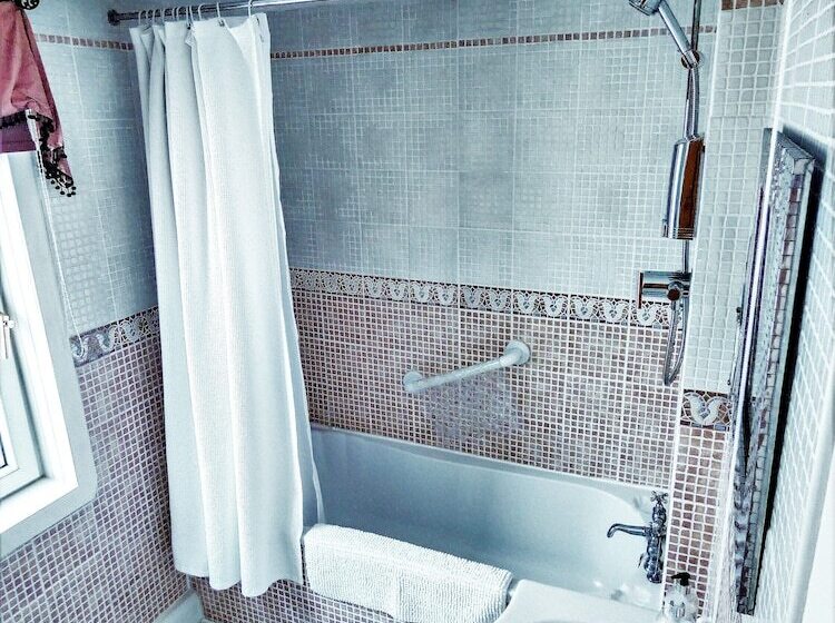 Honeybrook Crieff