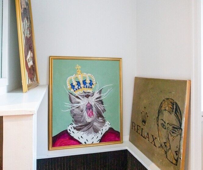 فندق Eight Rooms