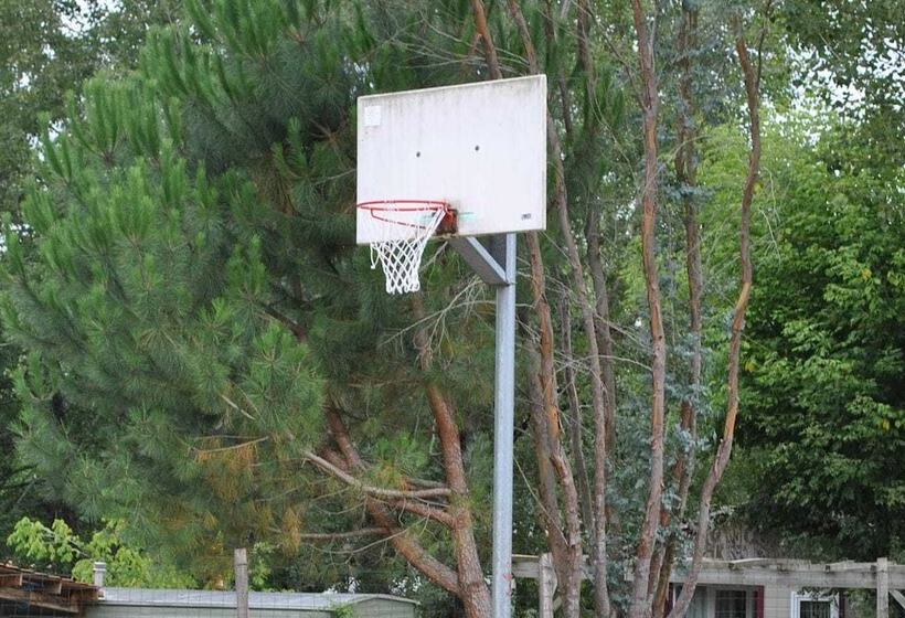 酒店 Les Lacs De Courtes