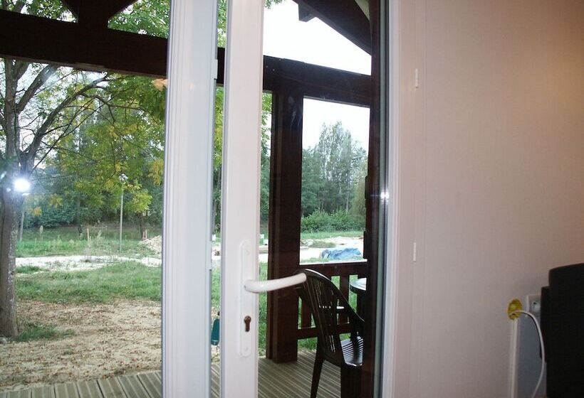 酒店 Les Lacs De Courtes