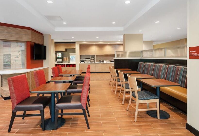 Отель Towneplace Suites By Marriott Titusville Kennedy Space Center