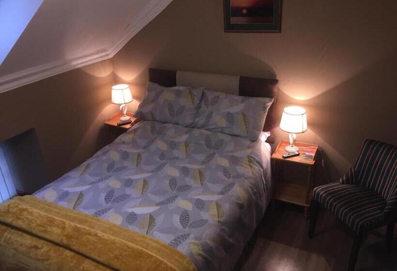 بنسيون Pisgah Guesthouse