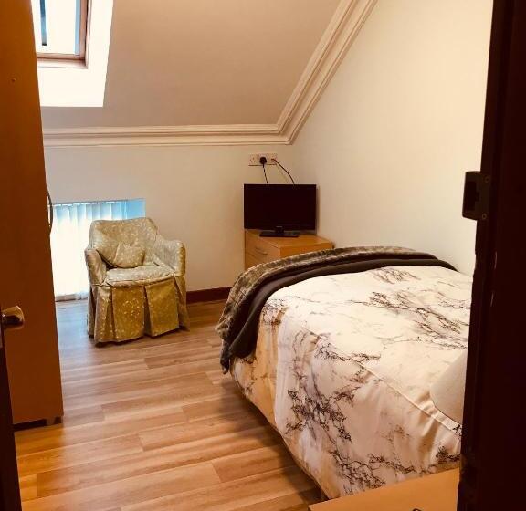 بنسيون Pisgah Guesthouse