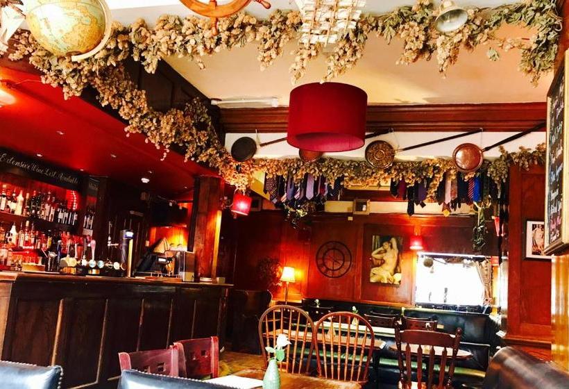 پانسیون Prince Arthur