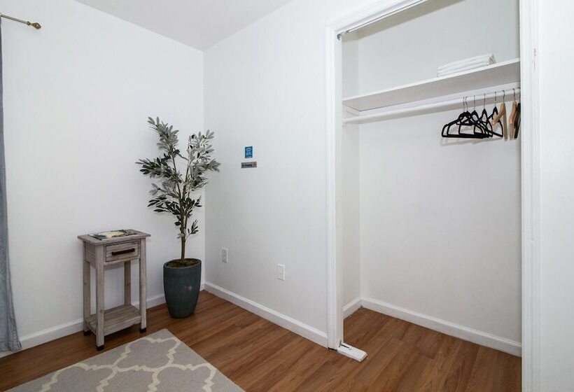 پانسیون Racpanos Modern Stay On Ocean Avenue