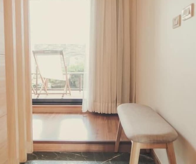 تختخواب و صبحانه Afternoon Resort