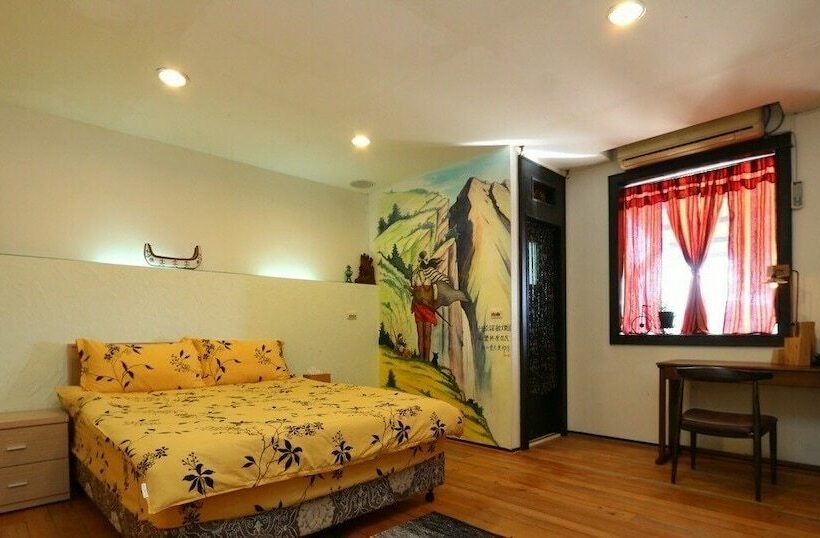 تختخواب و صبحانه Ho Shan Years