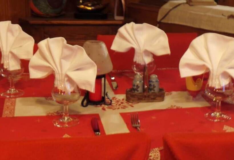 פונדק Auberge De La Canardière