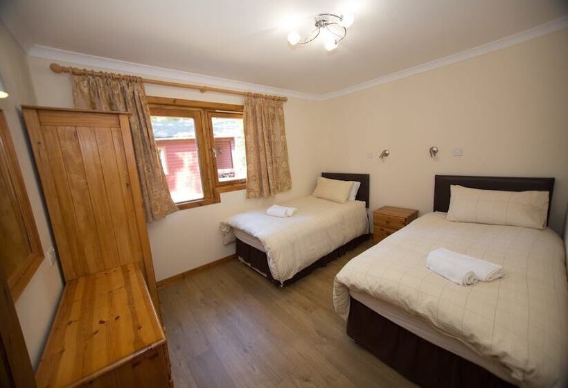 호텔 Invercauld Lodges