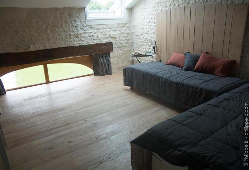 פנסיון Les Hauts De Chalonne