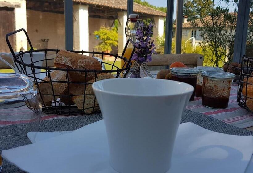 פנסיון Les Hauts De Chalonne