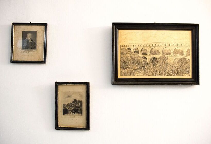 پانسیون Les Suites Du 17