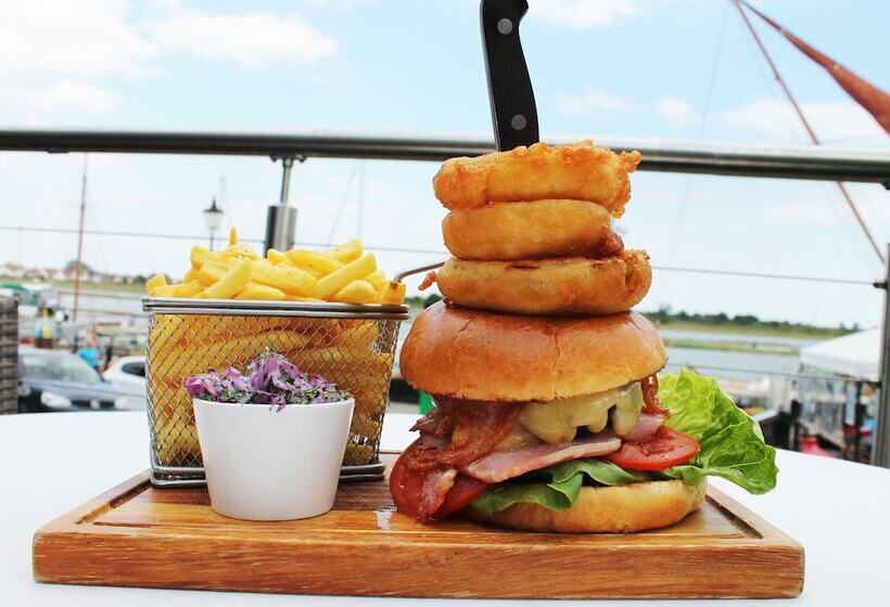 مبيت وإفطار Jolly Sailor  Fish On The Quay