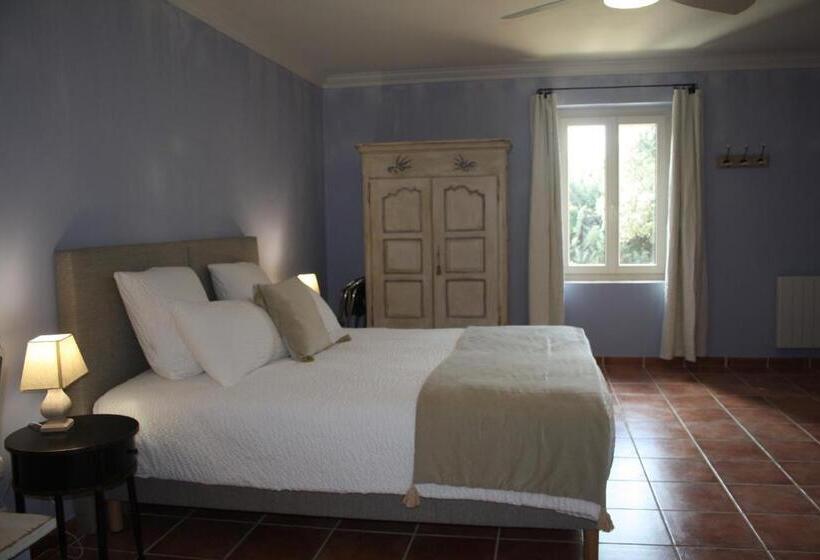 تختخواب و صبحانه Le Mas Vigneron