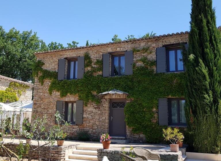 تختخواب و صبحانه Le Mas Vigneron