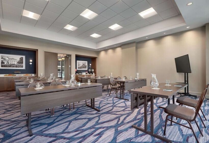 בית מלון כפרי Hilton Garden Inn Chicago Downtown South Loop