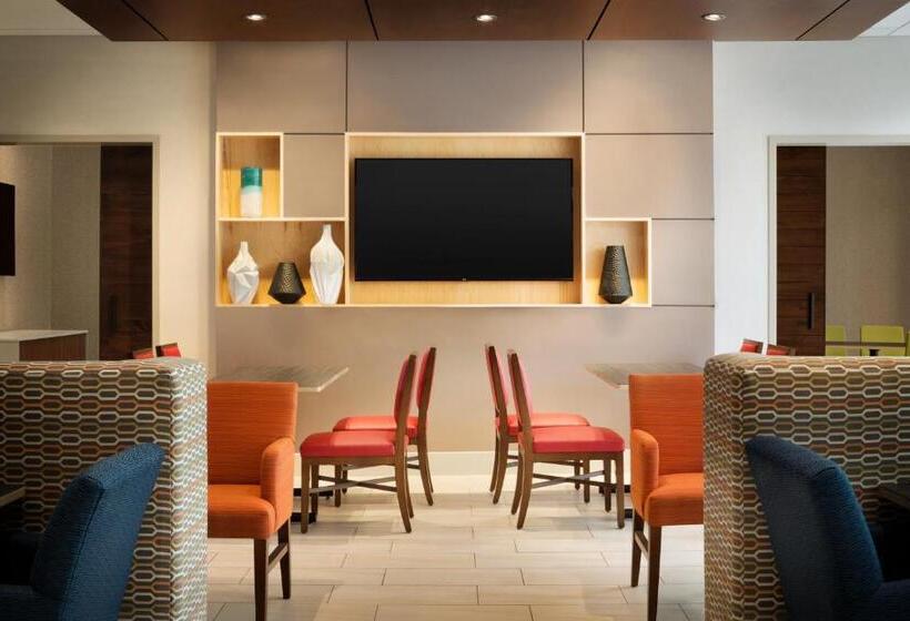 فندق Holiday Inn Express & Suites   Savannah N   Port Wentworth, An Ihg