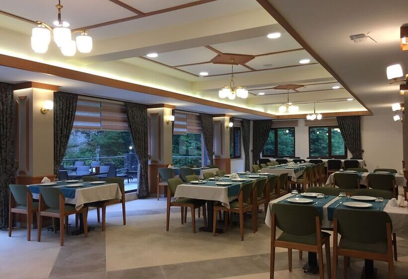 酒店 Yamanturk Ogretmenevi