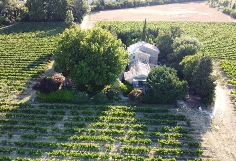 مبيت وإفطار Mas Du Clos De L Escarrat