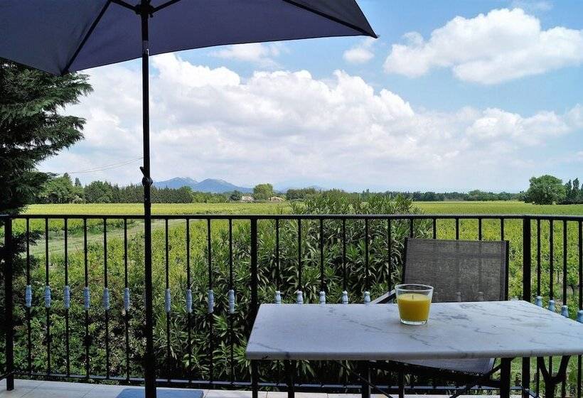 مبيت وإفطار Mas Du Clos De L Escarrat