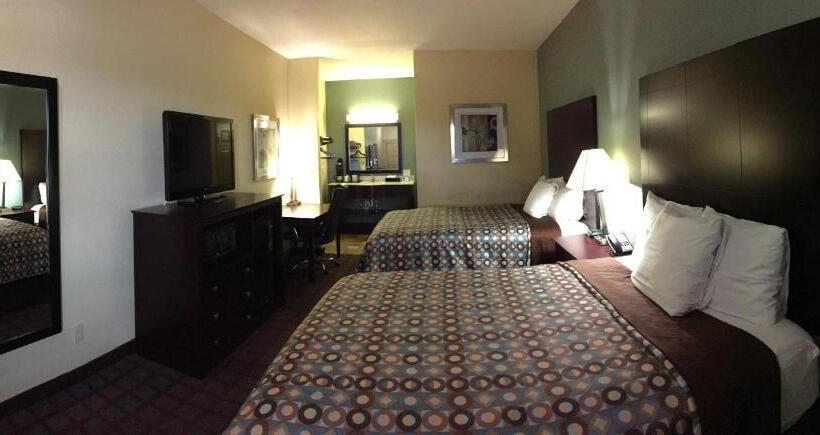 모텔 Pearsall Inn And Suites