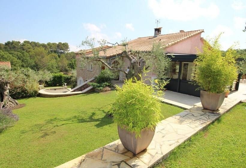 צימר La Villa Jalna Chambres Appartement