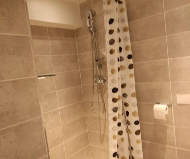 צימר La Villa Jalna Chambres Appartement
