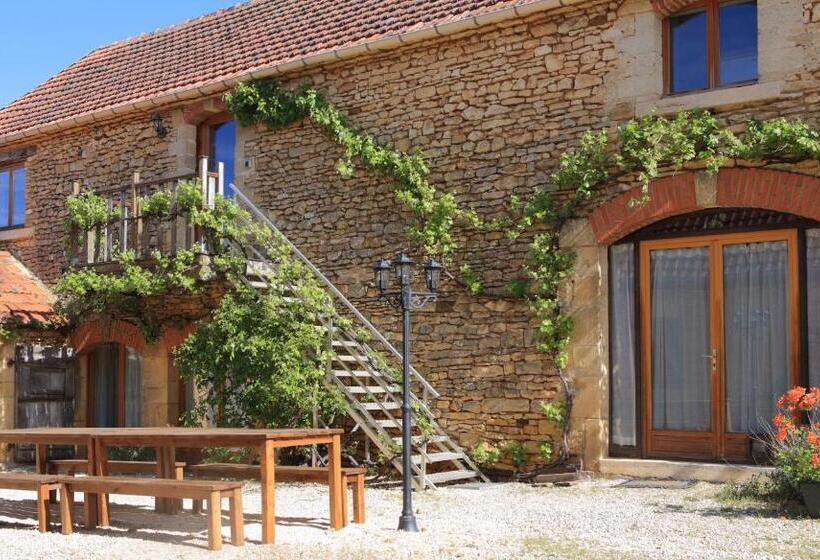 Bed and Breakfast Les Tours De Bombel
