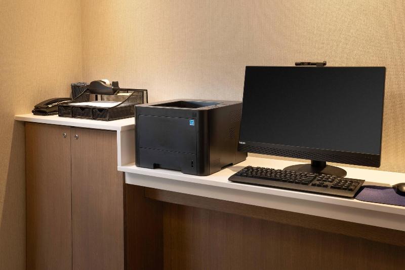 בית מלון כפרי Fairfield Inn & Suites By Marriott South Kingstown Newport Area
