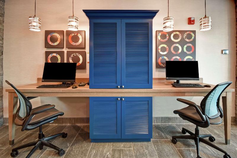 هتل Home2 Suites By Hilton Georgetown