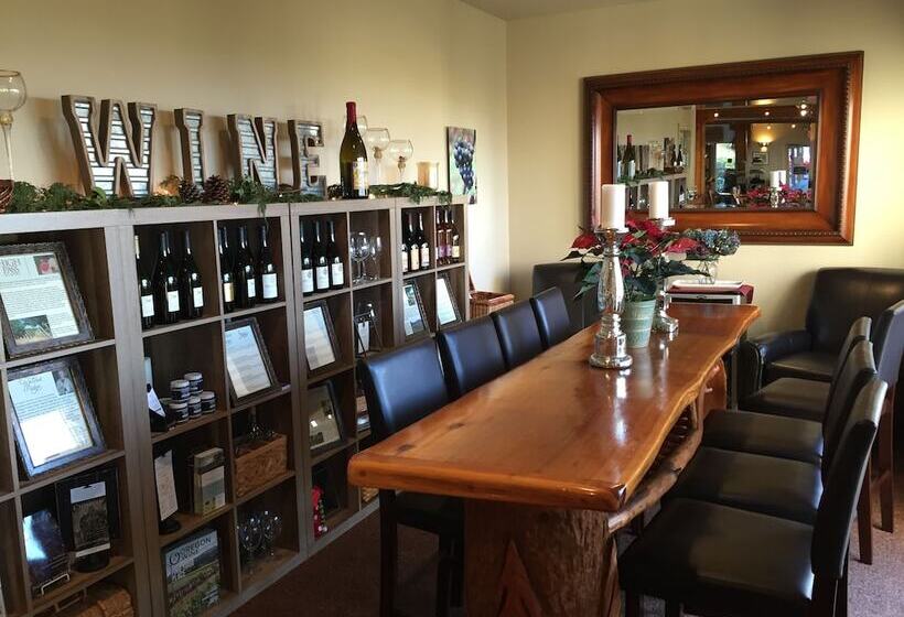 호텔 Overleaf Lodge And Spa