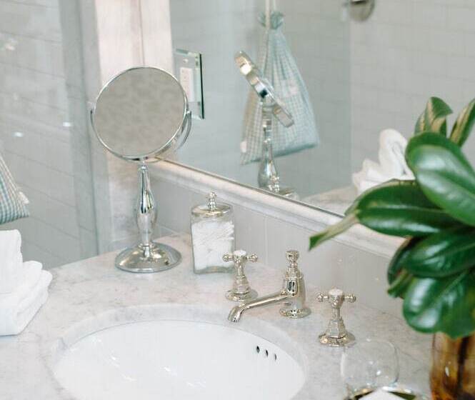 ホテル The Georges