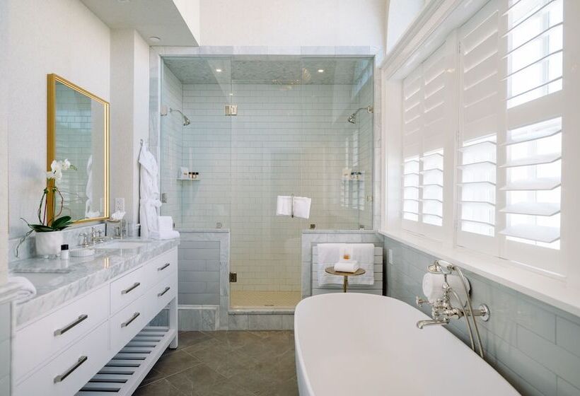 ホテル The Georges