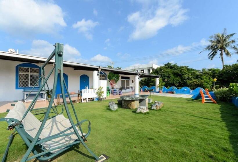 تختخواب و صبحانه Kenting Love 121