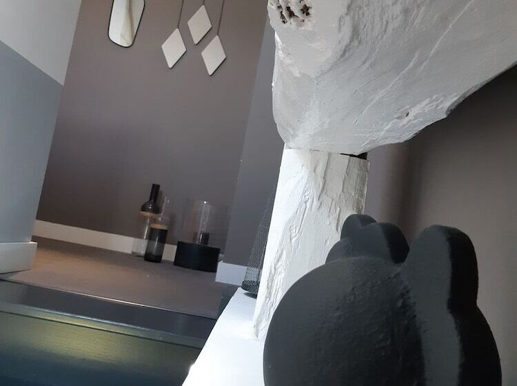 تختخواب و صبحانه La Grange Maison D Hôtes