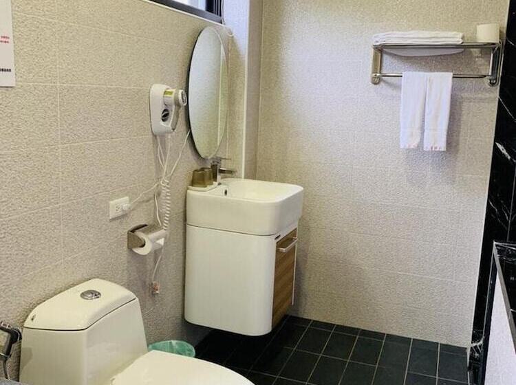 تختخواب و صبحانه 日月潭沅居民宿 Yuan Ju Boutique