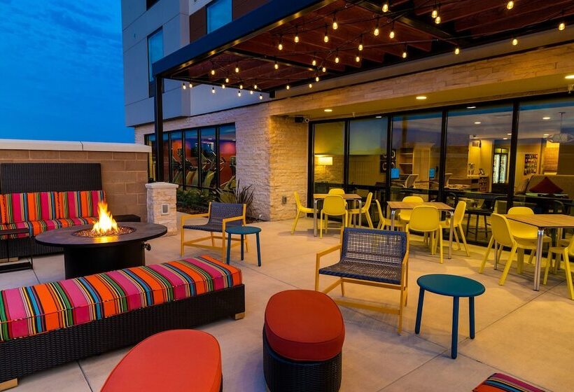 Home2 Suites By Hilton Bakersfield