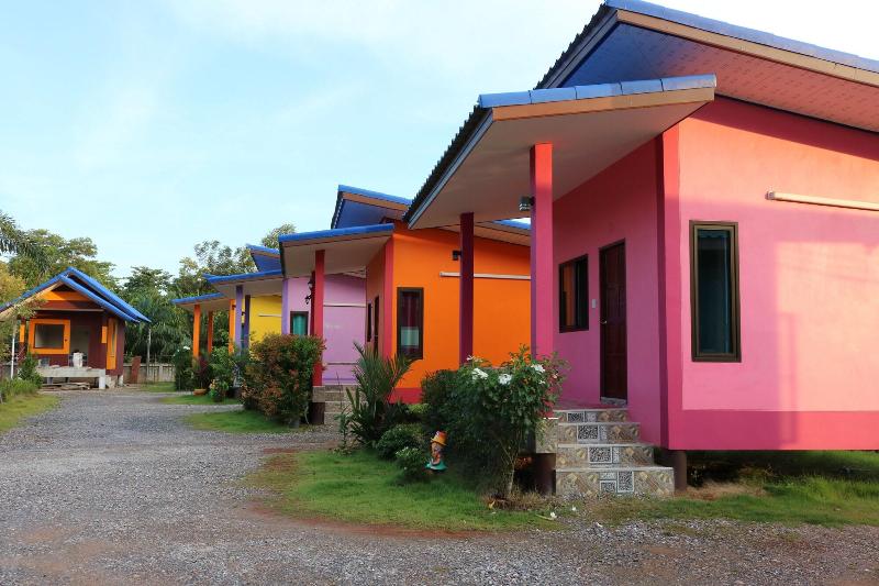 فندق Banphu Resort   บ้านปู รีสอร์ท