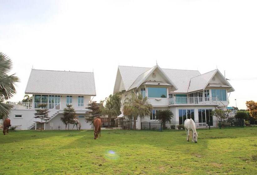 هتل December Villas&spa