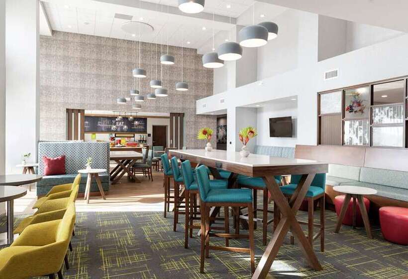 ホテル Hampton Inn & Suites Pittsburgh New Stanton