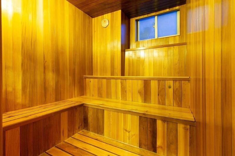 هتل Huis Ten Bosch