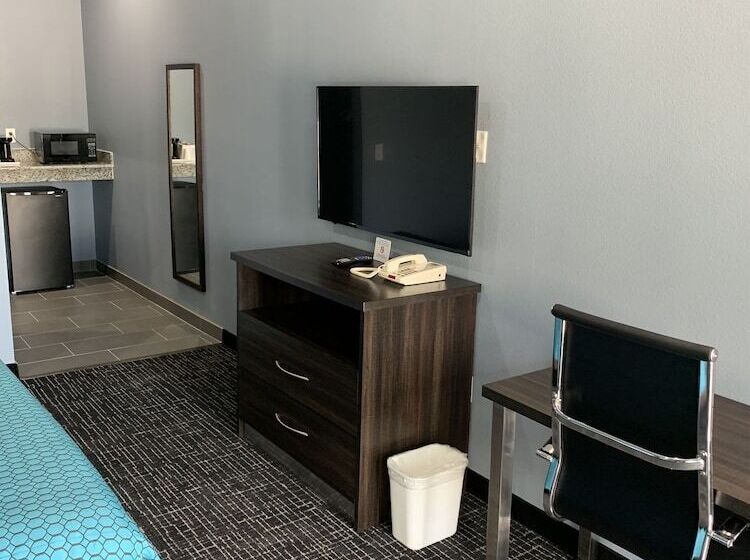 هتل Scottish Inns And Suites Scarsdale