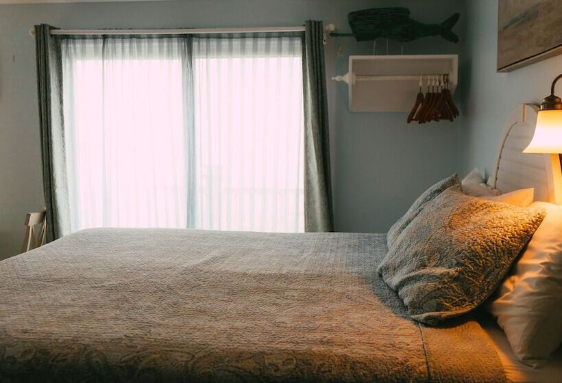 Atlantic Motel