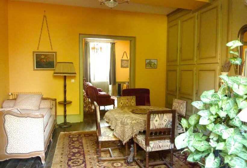 住宿加早餐  La Quinta