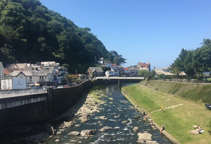 住宿加早餐  North Walk House
